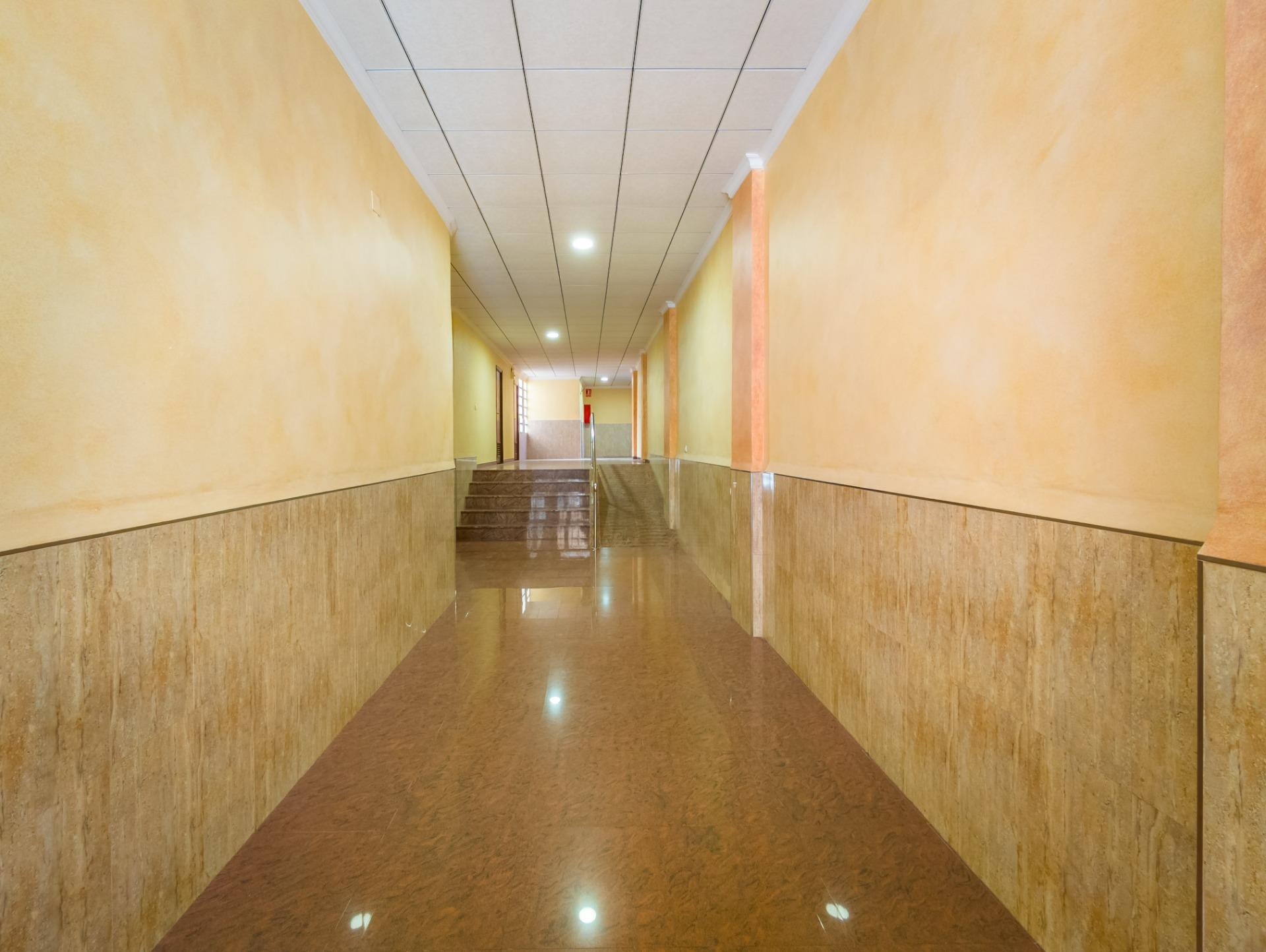 For sale - 3 Bedroom 2 Bathroom Apartment in Torrevieja - Playa Del Cura  - Alicante