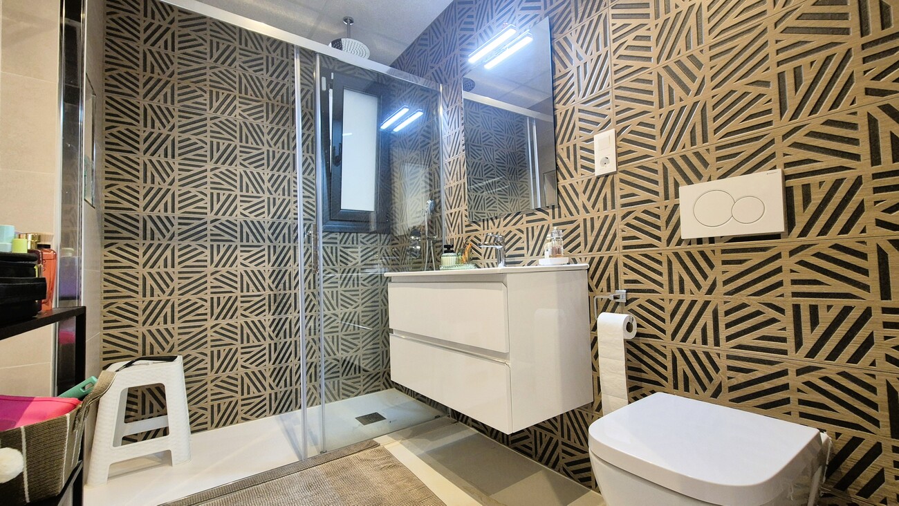 For sale - 3 Bedroom 2 Bathroom Apartment in Playa Flamenca - Costa Blanca  - Alicante