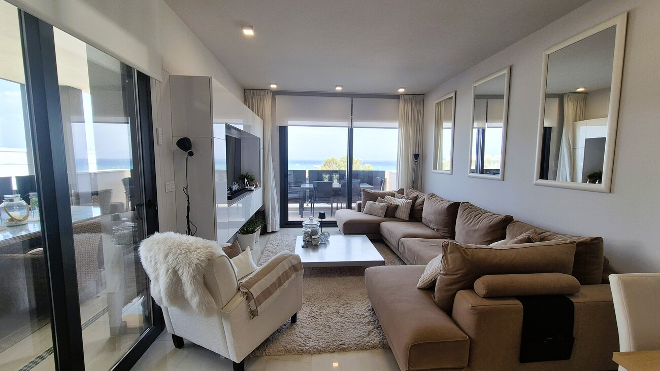 For sale - 3 Bedroom 2 Bathroom Apartment in Playa Flamenca - Costa Blanca  - Alicante