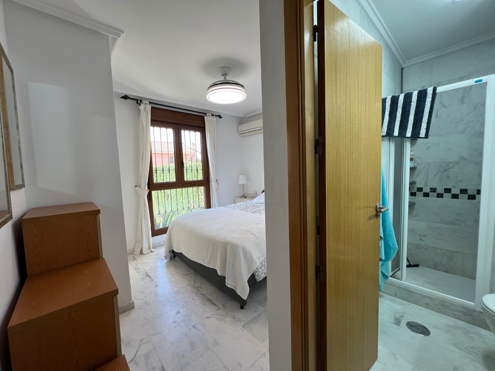 For sale - 2 Bedroom 2 Bathroom Bungalow in Algorfa - Inland  - Alicante