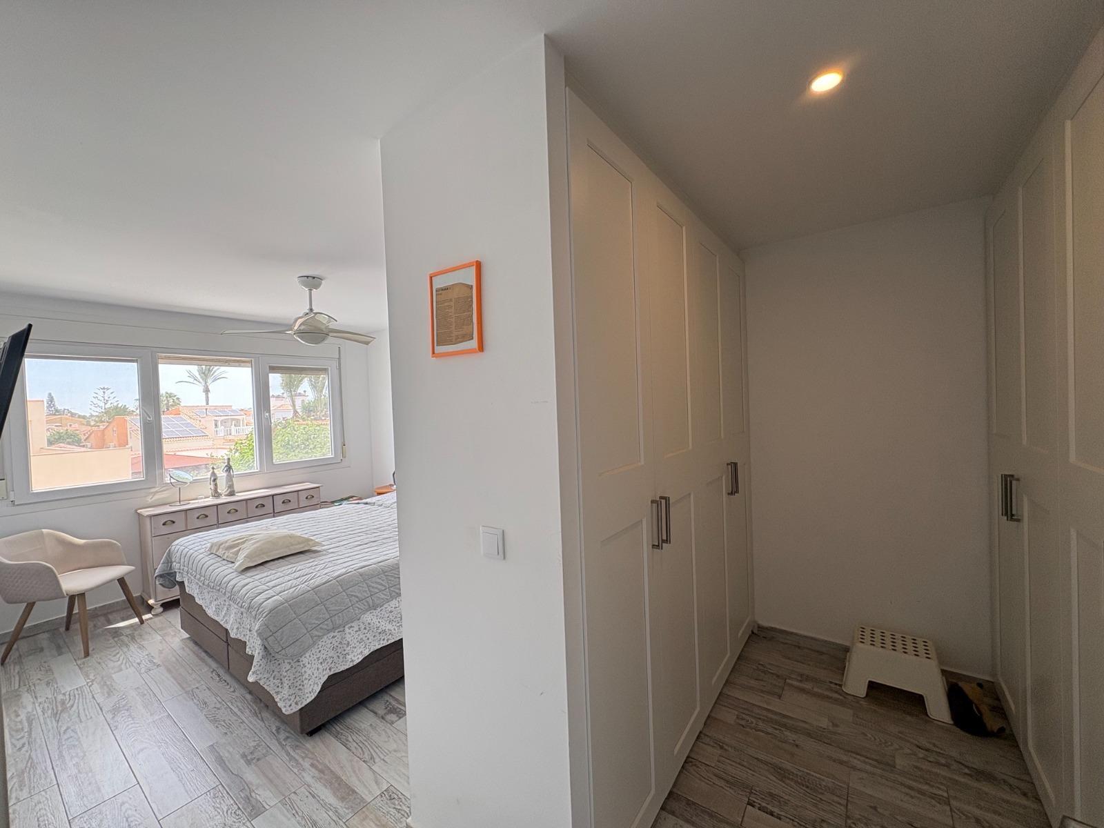 For sale - 2 Bedroom 1 Bathroom Villa in Torrevieja - La Siesta - El Salado - Torreta  - Alicante