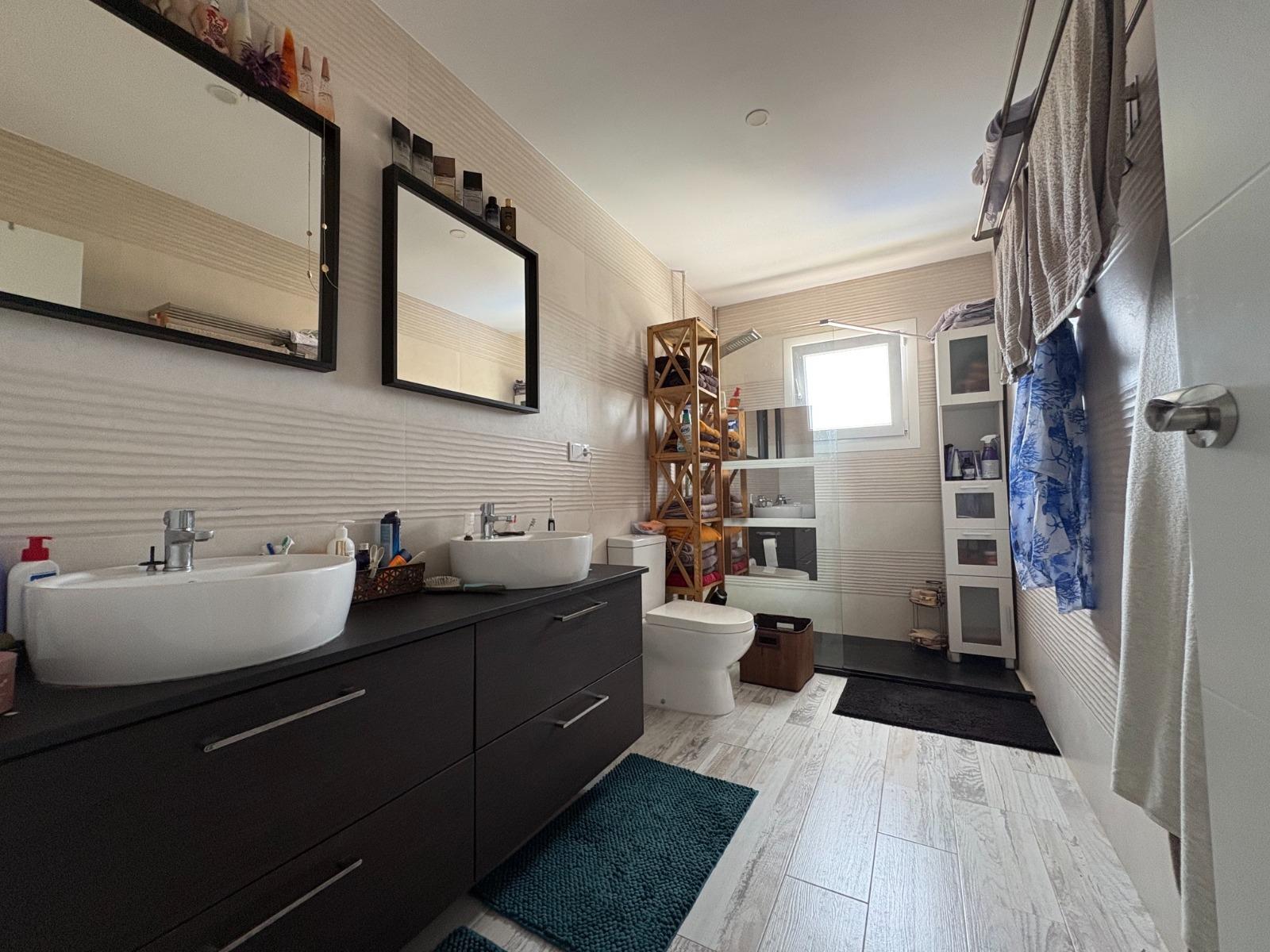 For sale - 2 Bedroom 1 Bathroom Villa in Torrevieja - La Siesta - El Salado - Torreta  - Alicante