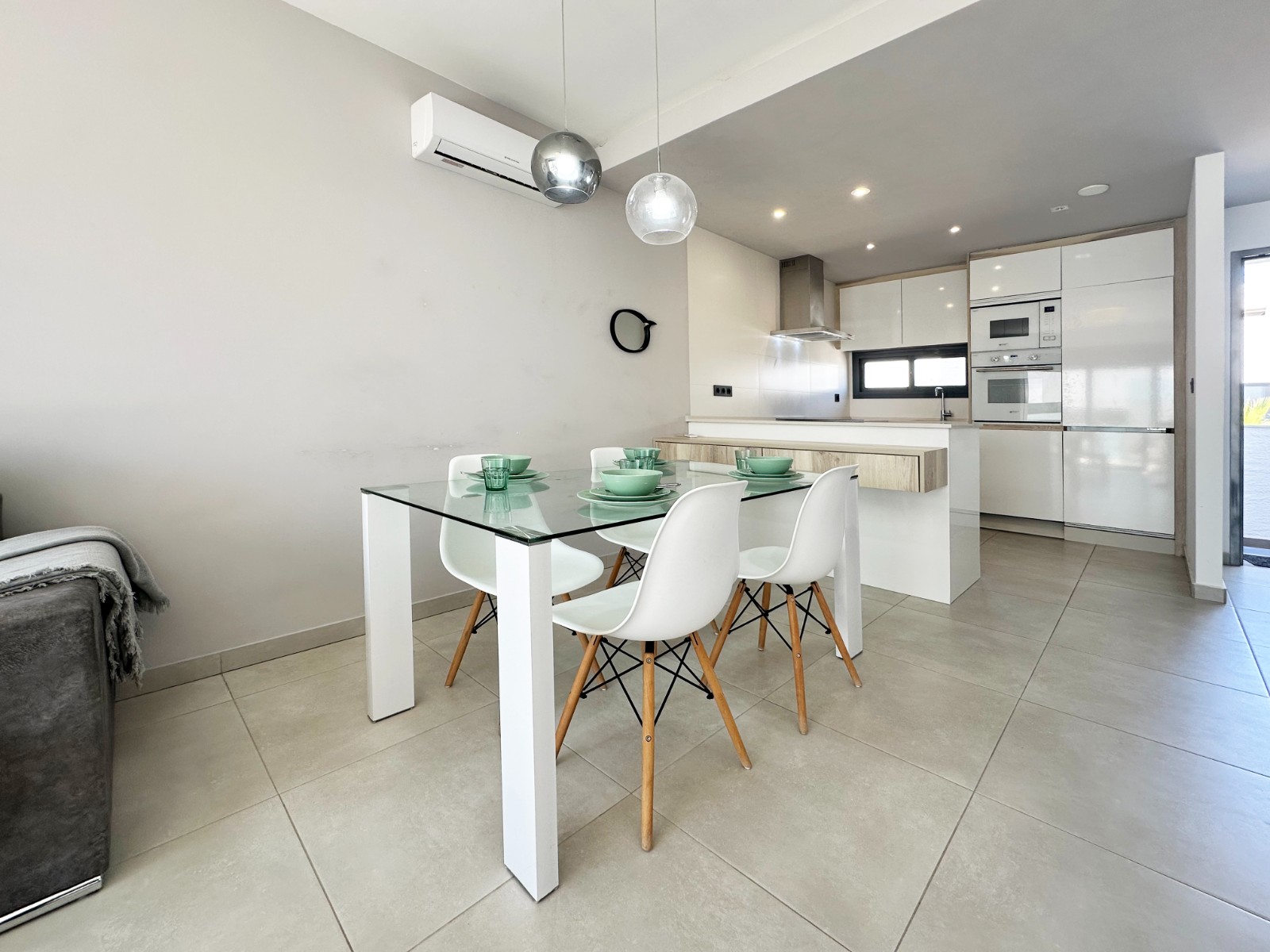 For sale - 2 Bedroom 2 Bathroom Apartment in Guardamar del Segura - Costa Blanca  - Alicante