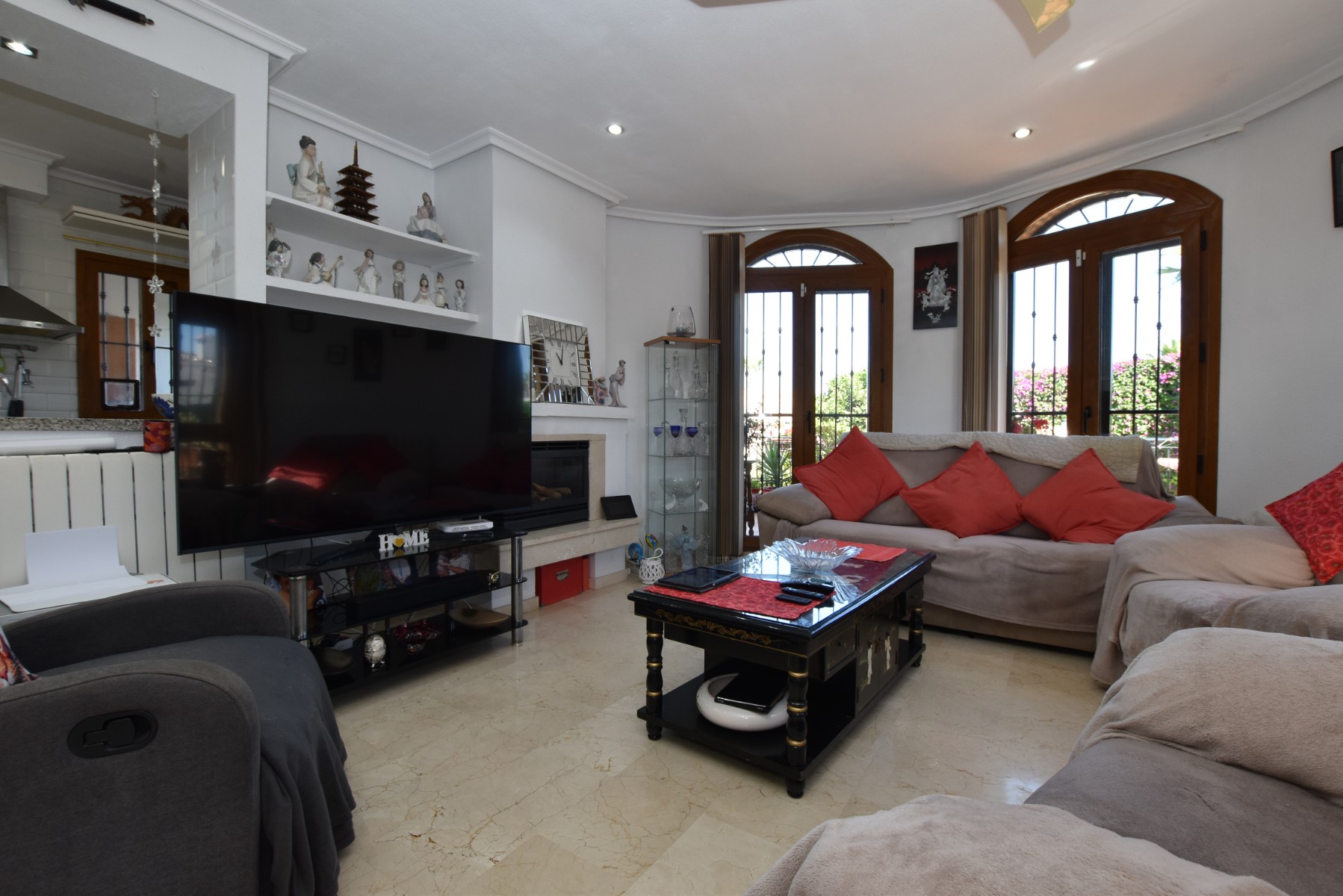 For sale - 3 Bedroom 2 Bathroom Villa in Algorfa - Inland  - Alicante
