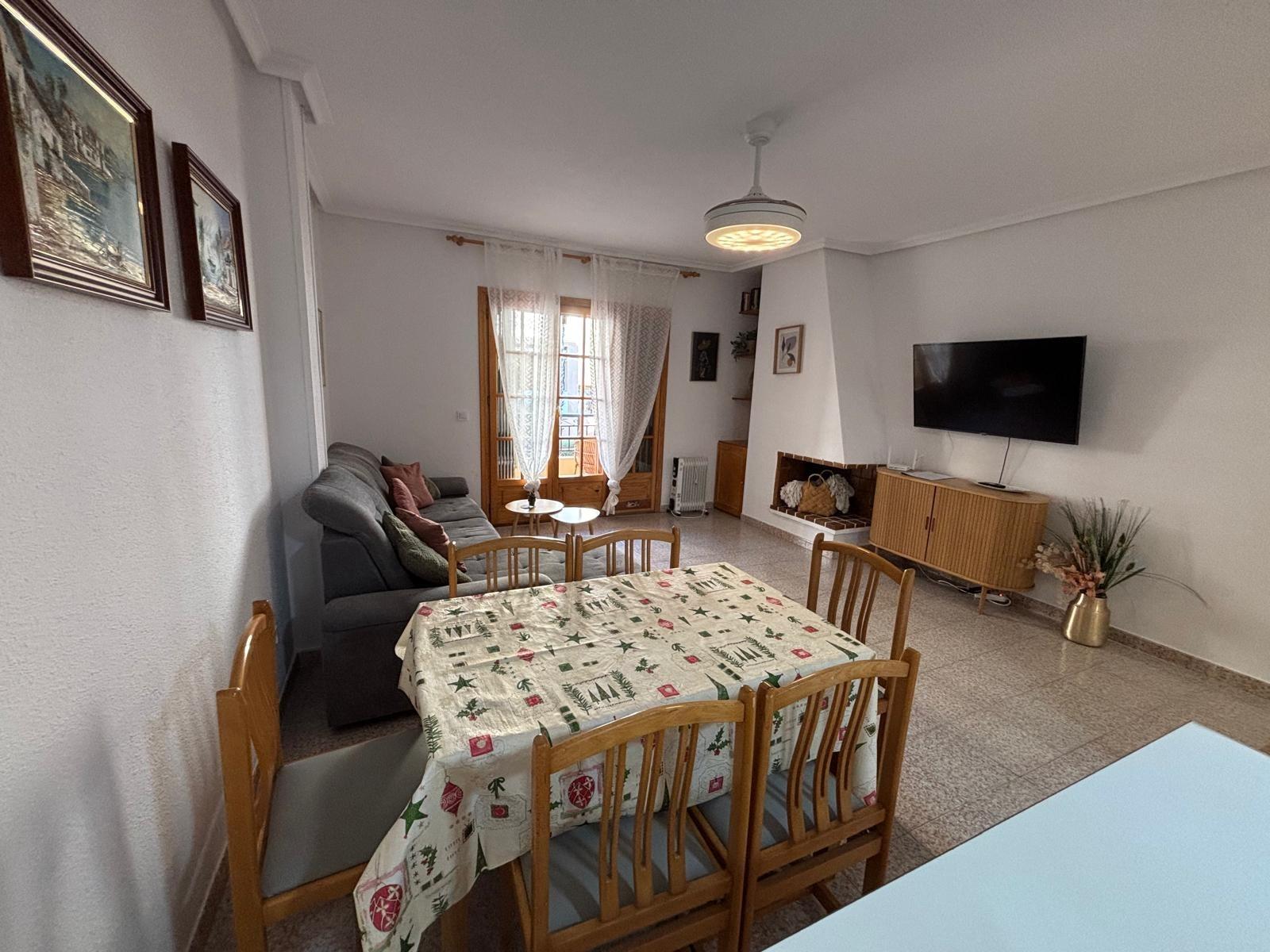 For sale - 2 Bedroom 1 Bathroom Apartment in Torrevieja - Los Frutales  - Alicante