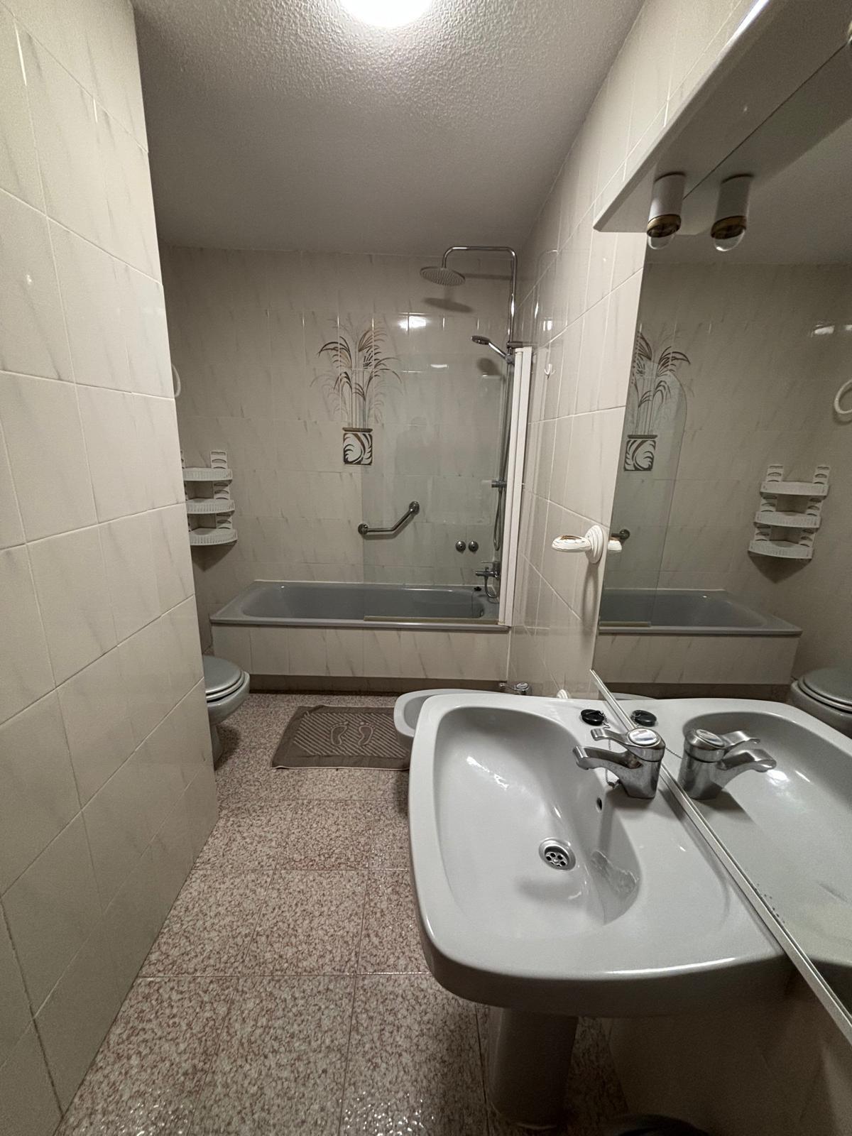For sale - 2 Bedroom 1 Bathroom Apartment in Torrevieja - Los Frutales  - Alicante