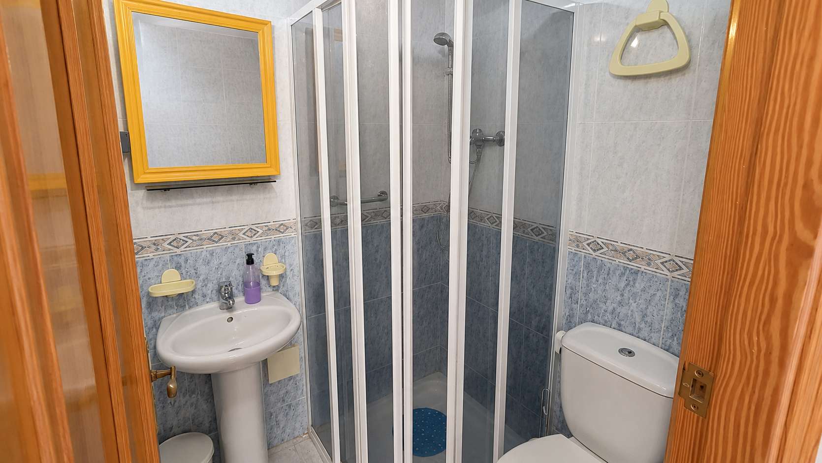 For sale - 2 Bedroom 2 Bathroom Quad House in Villamartin - Costa Blanca  - Alicante
