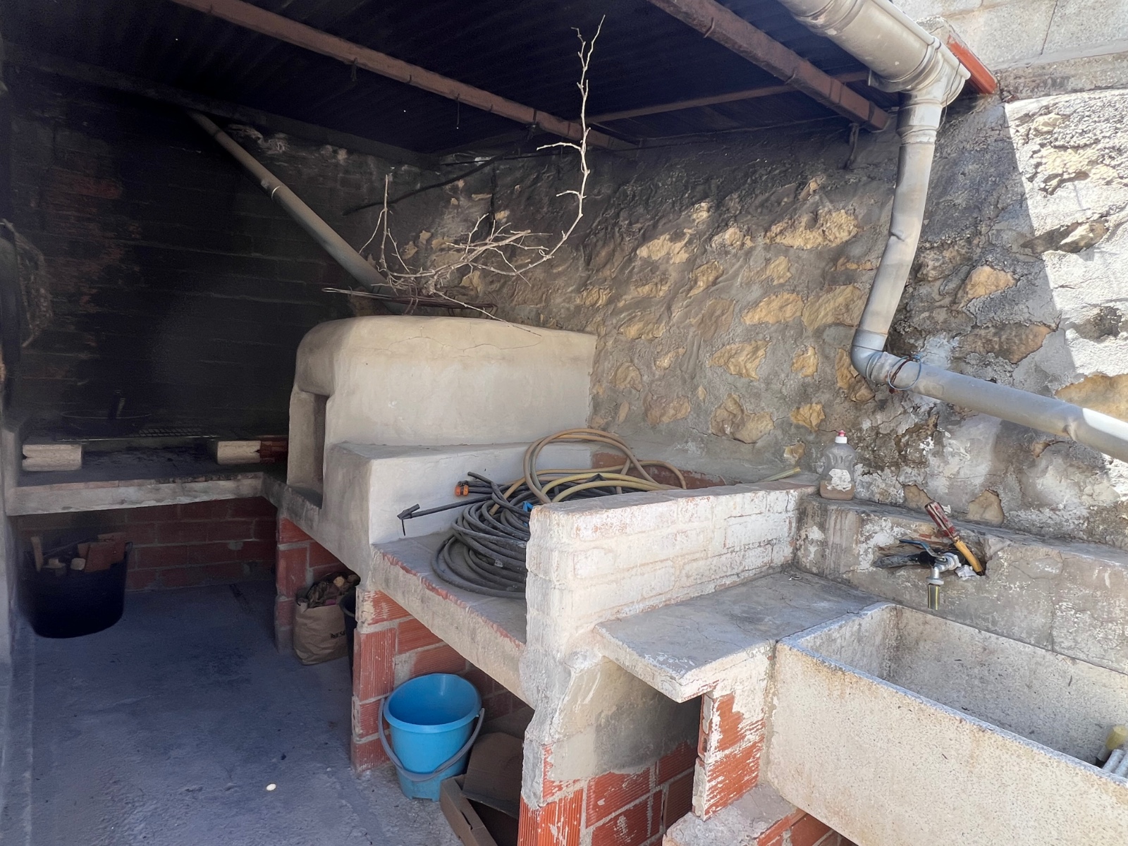 For sale - 4 Bedroom 1 Bathroom Country House in Crevillent - Inland  - Alicante