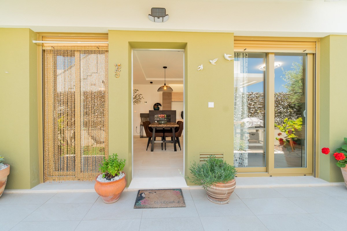 For sale - 3 Bedroom 2 Bathroom Villa in Vistabella Golf Entre Naranjos - Inland  - Alicante