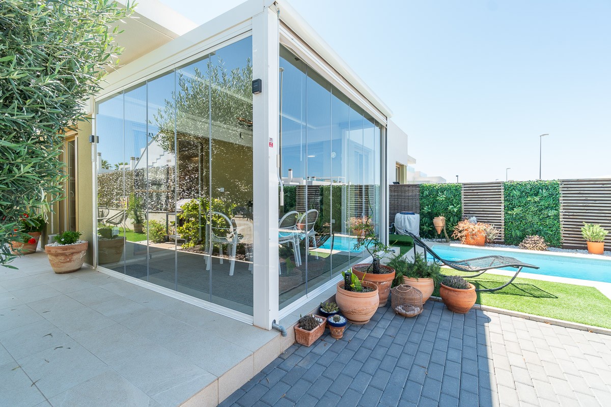 For sale - 3 Bedroom 2 Bathroom Villa in Vistabella Golf Entre Naranjos - Inland  - Alicante