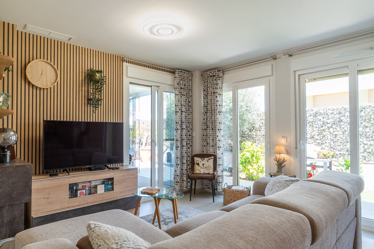 For sale - 3 Bedroom 2 Bathroom Villa in Vistabella Golf Entre Naranjos - Inland  - Alicante