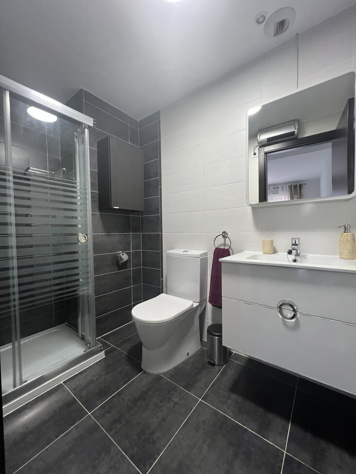For sale - 3 Bedroom 2 Bathroom Apartment in Orihuela Costa - Villamartin  - Alicante