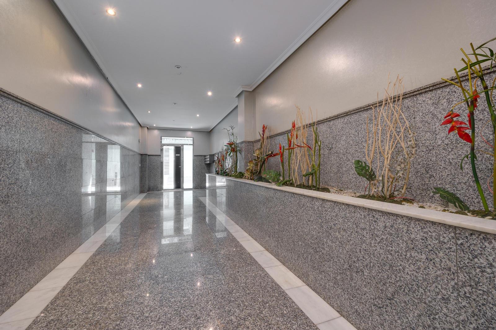 For sale - 3 Bedroom 2 Bathroom Penthouse in Torrevieja - Torrevieja  - Alicante