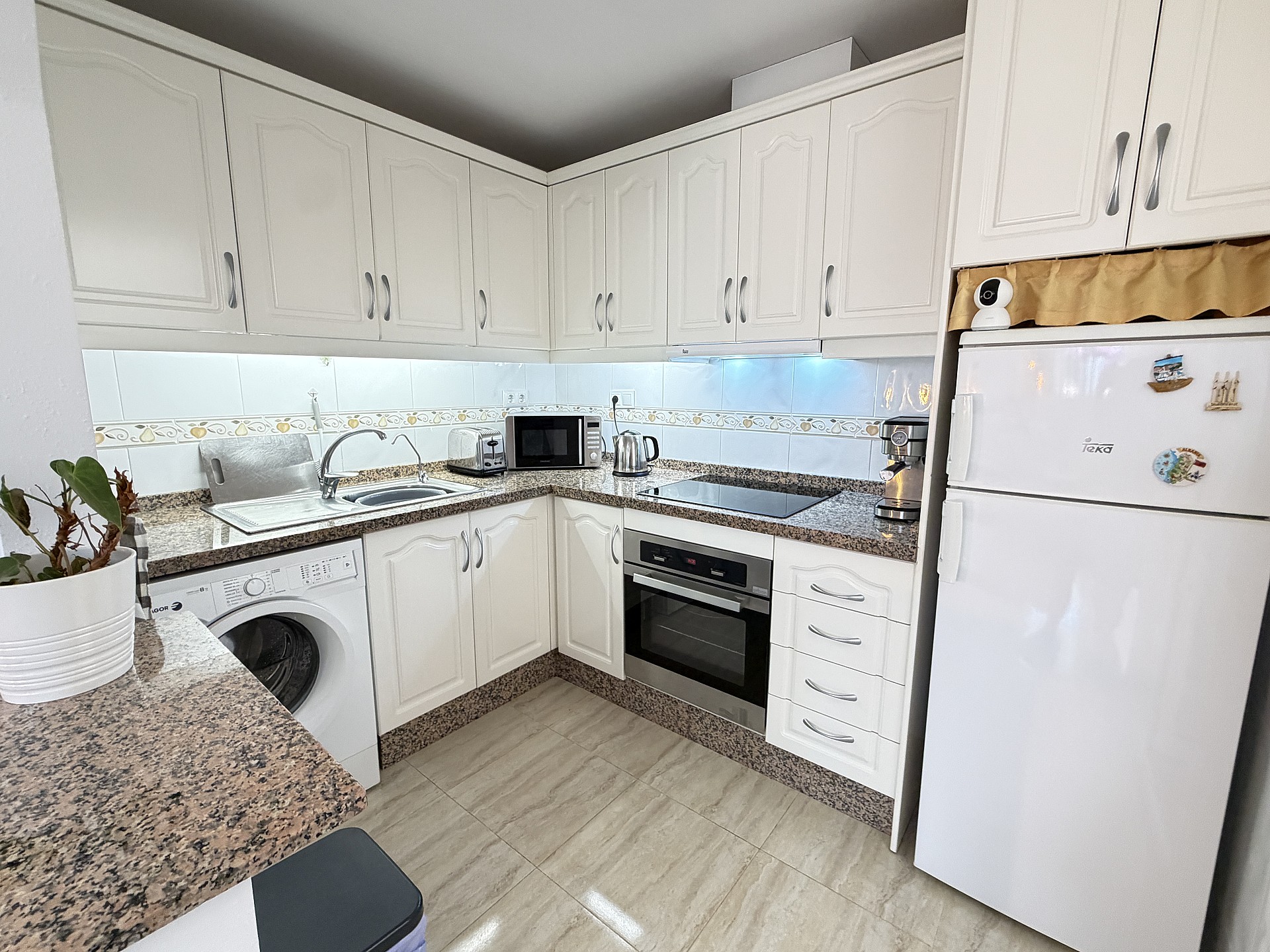For sale - 2 Bedroom 2 Bathroom Ground floor Bungalow in Villamartín - Costa Blanca  - Alicante
