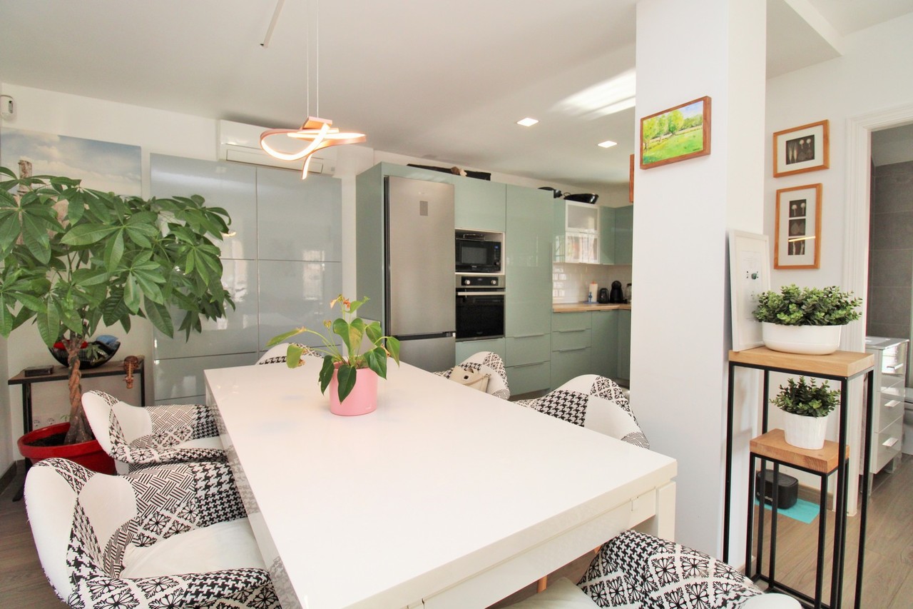 For sale - 2 Bedroom 2 Bathroom Town House in Villamartin - Costa Blanca  - Alicante