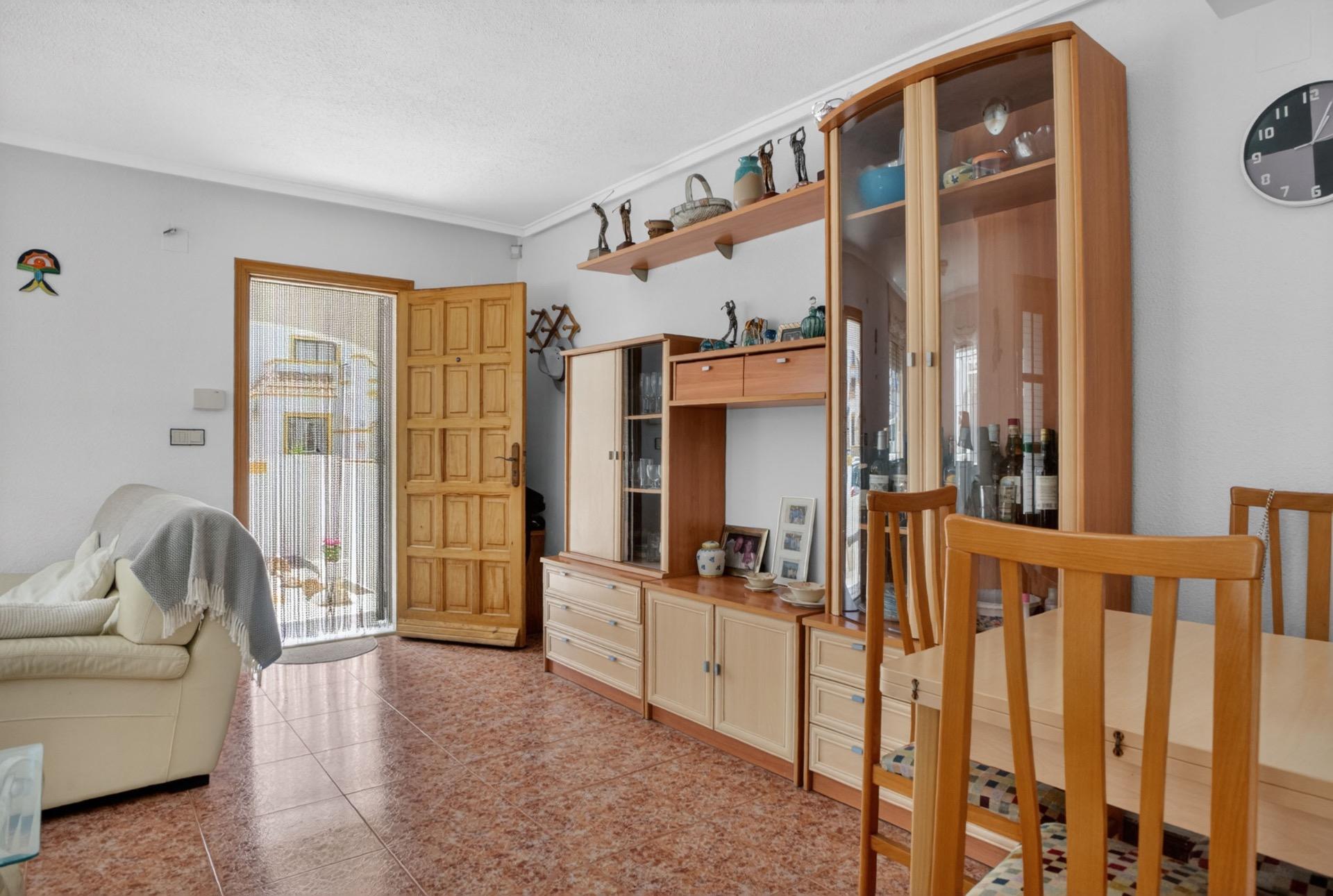 For sale - 3 Bedroom 2 Bathroom Townhouse in Torrevieja - La Siesta - El Salado - Torreta  - Alicante