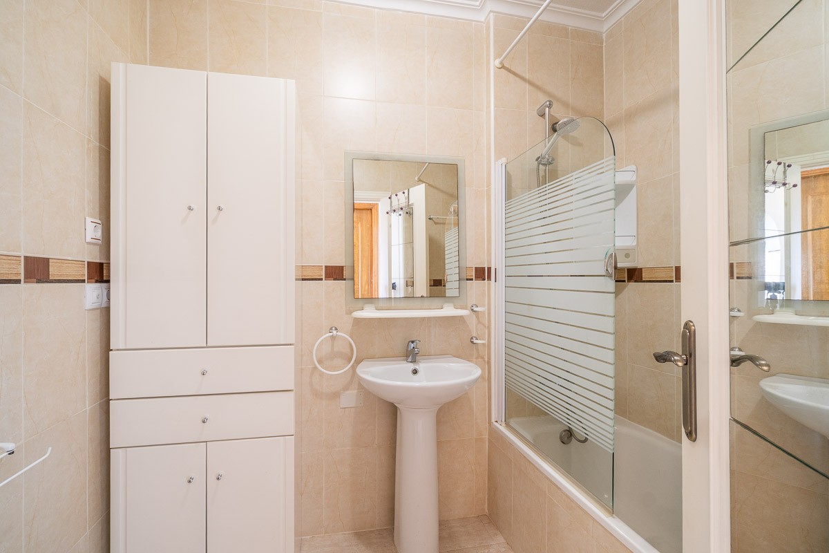 For sale - 2 Bedroom 2 Bathroom Apartment in Orihuela Costa - Costa Blanca  - Alicante