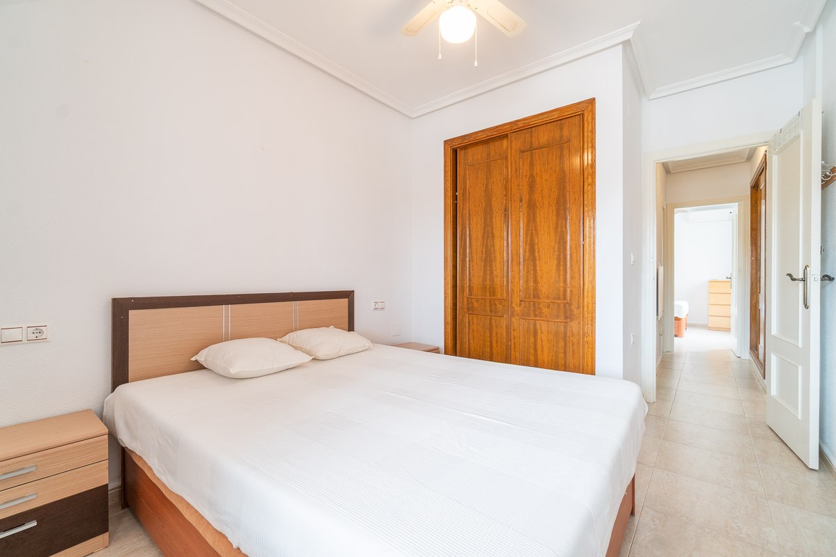 For sale - 2 Bedroom 2 Bathroom Apartment in Orihuela Costa - Costa Blanca  - Alicante