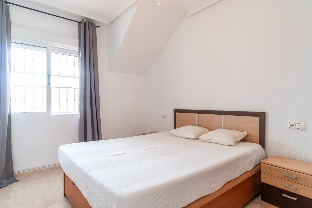 For sale - 2 Bedroom 2 Bathroom Apartment in Orihuela Costa - Costa Blanca  - Alicante