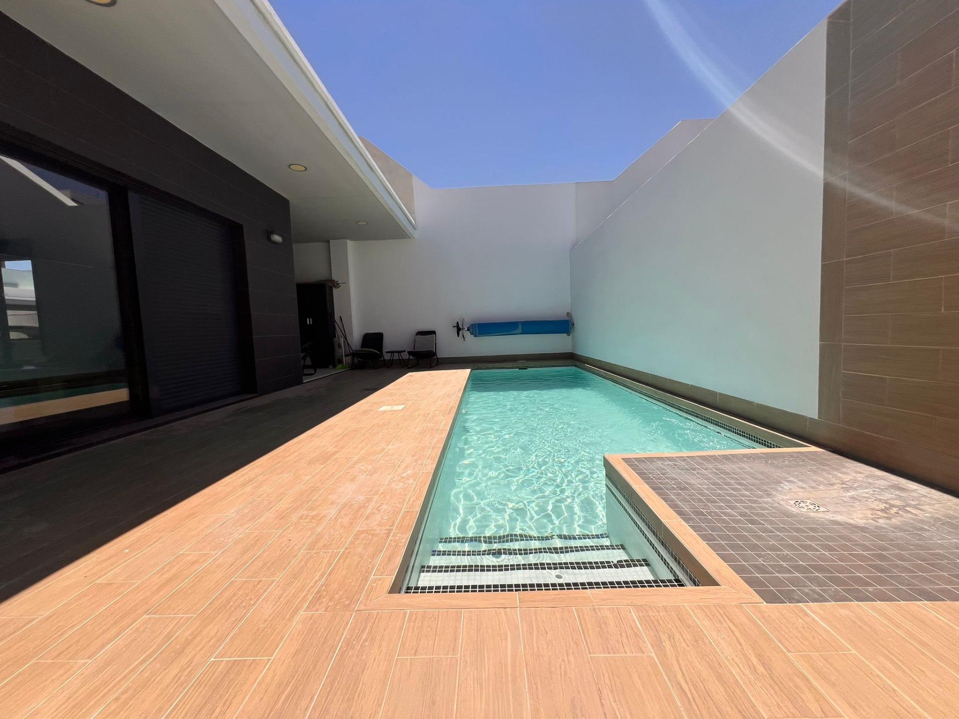 For sale - 3 Bedroom 2 Bathroom Villa in Orihuela Costa - Lomas De Cabo Roig  - Alicante