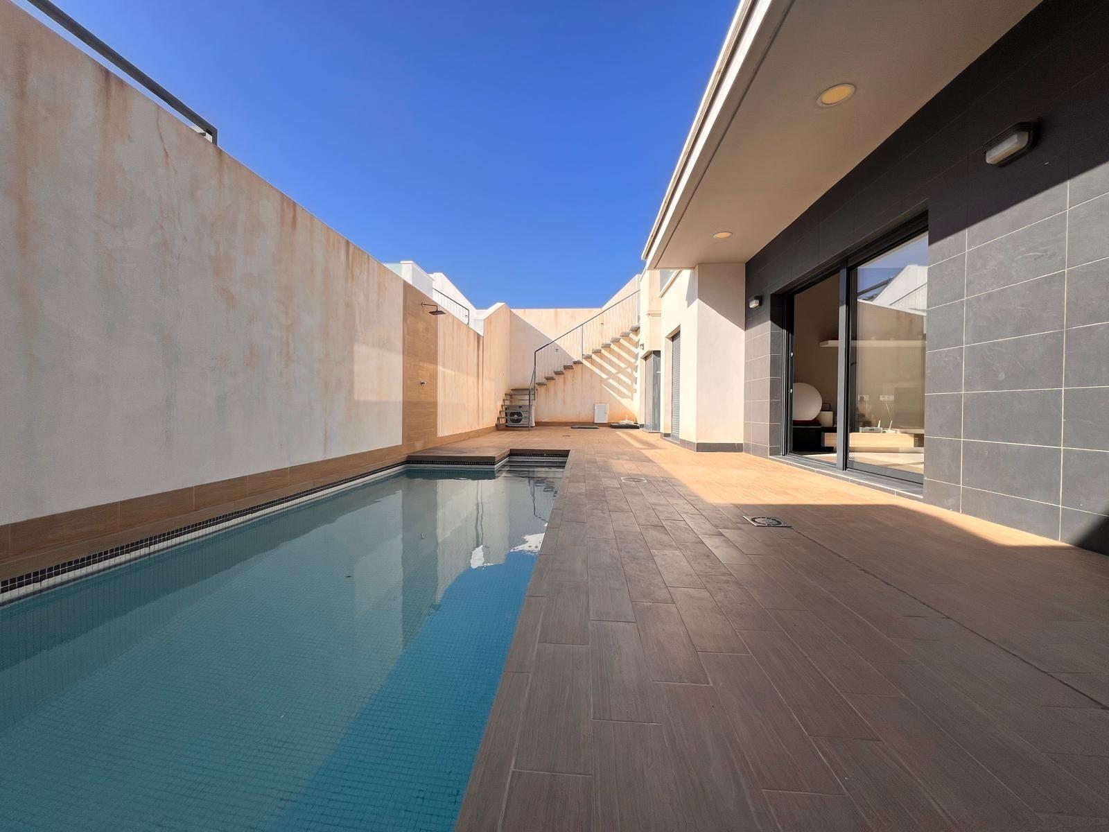 For sale - 3 Bedroom 2 Bathroom Villa in Orihuela Costa - Lomas De Cabo Roig  - Alicante