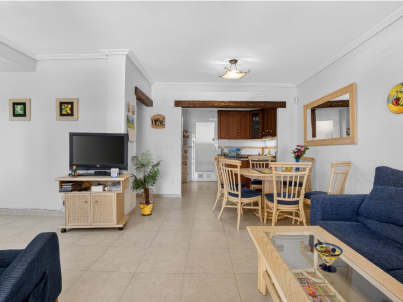 For sale - 4 Bedroom 3 Bathroom Town House in Torrevieja - Costa Blanca  - Alicante