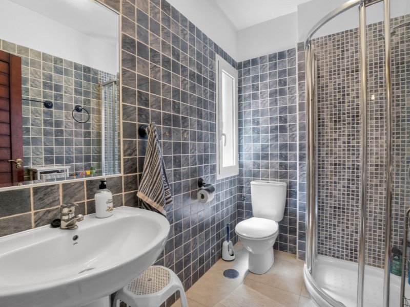 For sale - 4 Bedroom 3 Bathroom Town House in Torrevieja - Costa Blanca  - Alicante