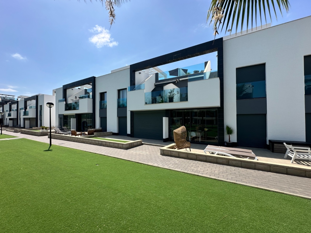 2 Bedroom 2 Bathroom Penthouse in El Raso