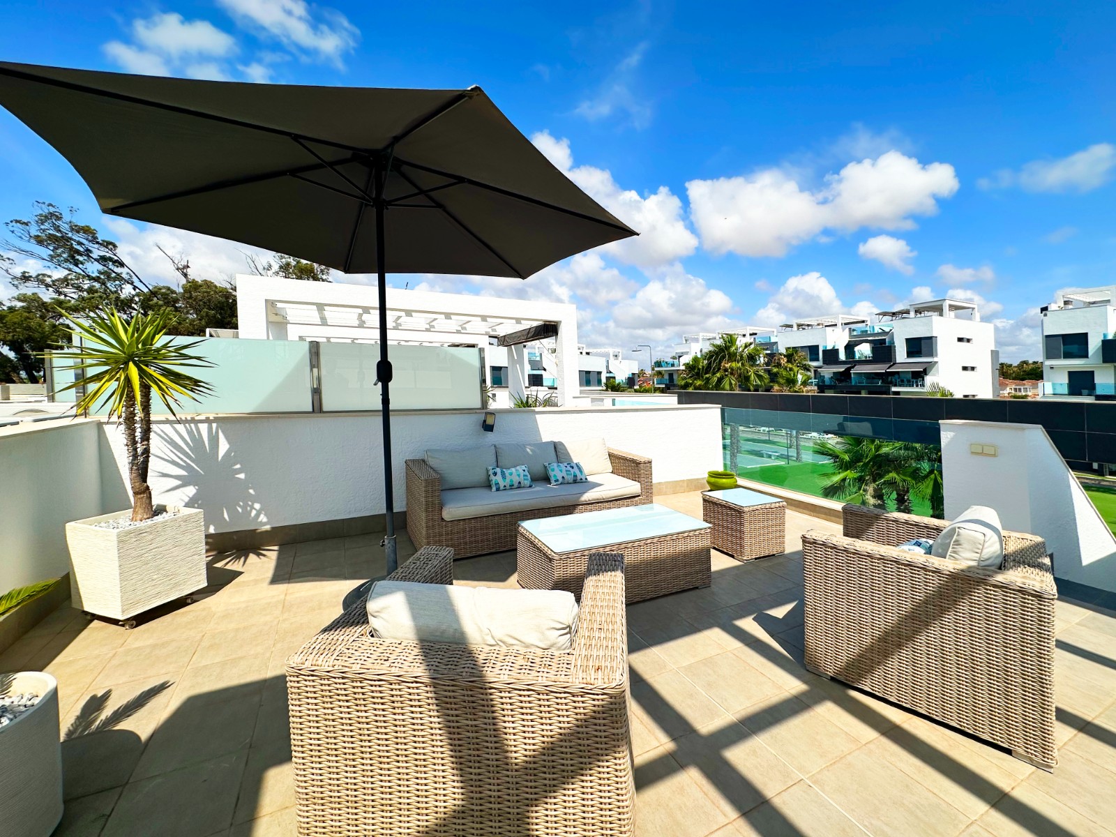 For sale - 2 Bedroom 2 Bathroom Penthouse in El Raso - Costa Blanca  - Alicante