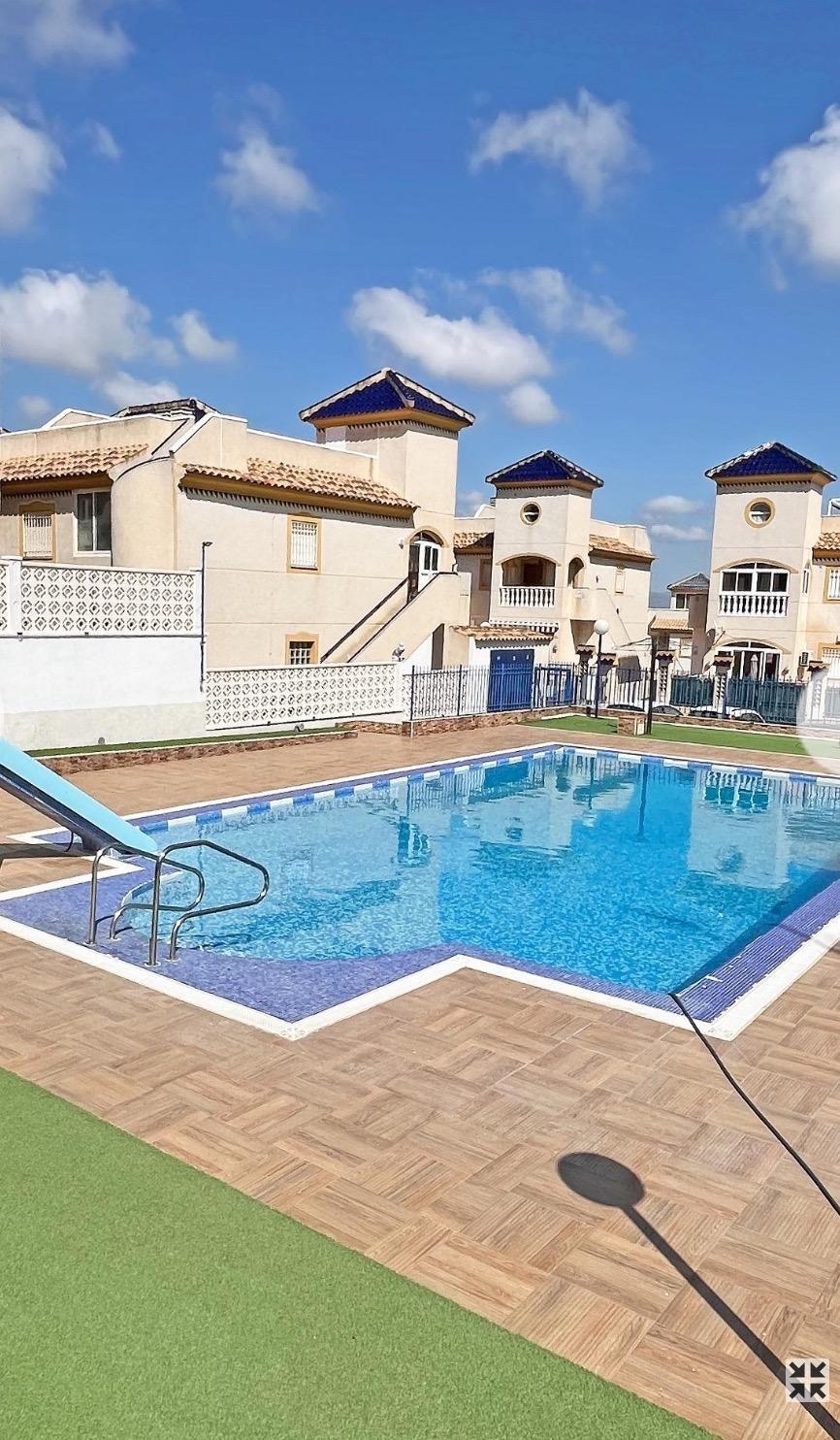 For sale - 2 Bedroom 1 Bathroom Town House in Guardamar del Segura - El Edén - Los Estaños  - Alicante