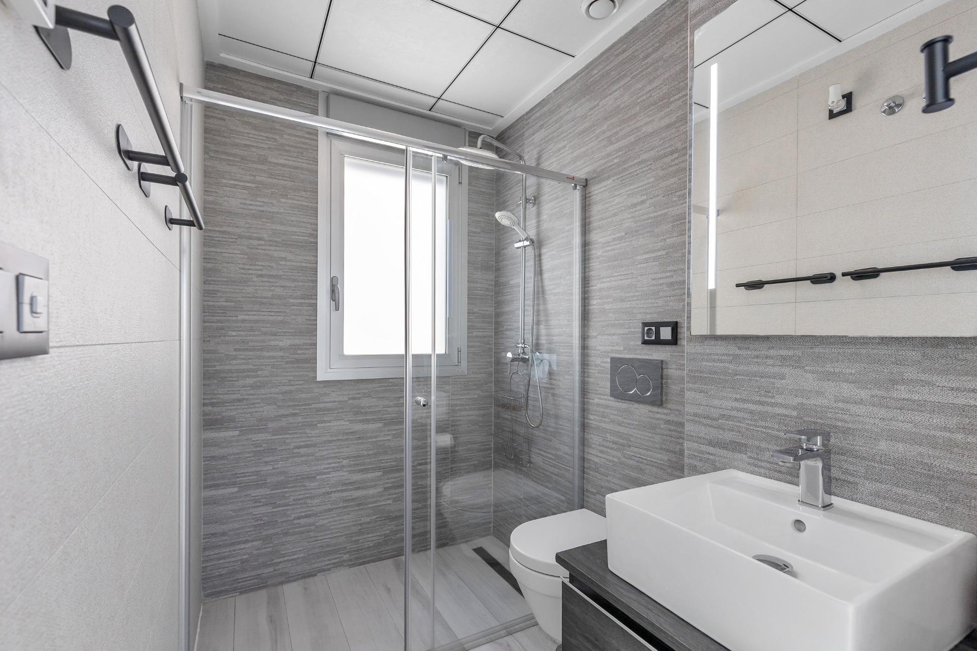 For sale - 3 Bedroom 3 Bathroom Villa in Orihuela Costa - Lomas De Cabo Roig  - Alicante