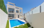 27-21-331-11-700/78186, 3 Bedroom 3 Bathroom Villa in Orihuela Costa