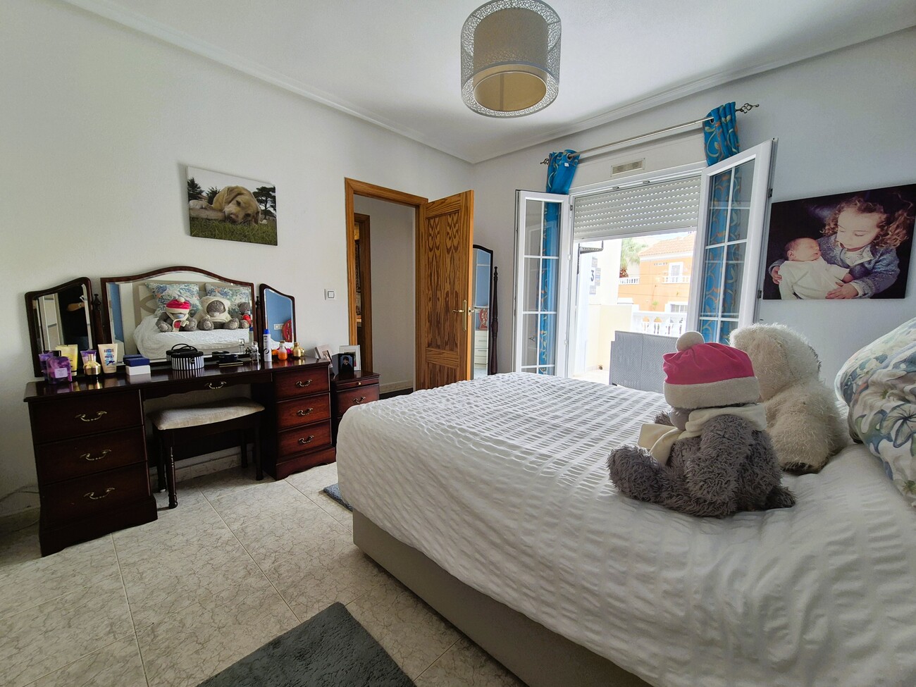 For sale - 3 Bedroom 2 Bathroom Villa in Villamartin - Costa Blanca  - Alicante