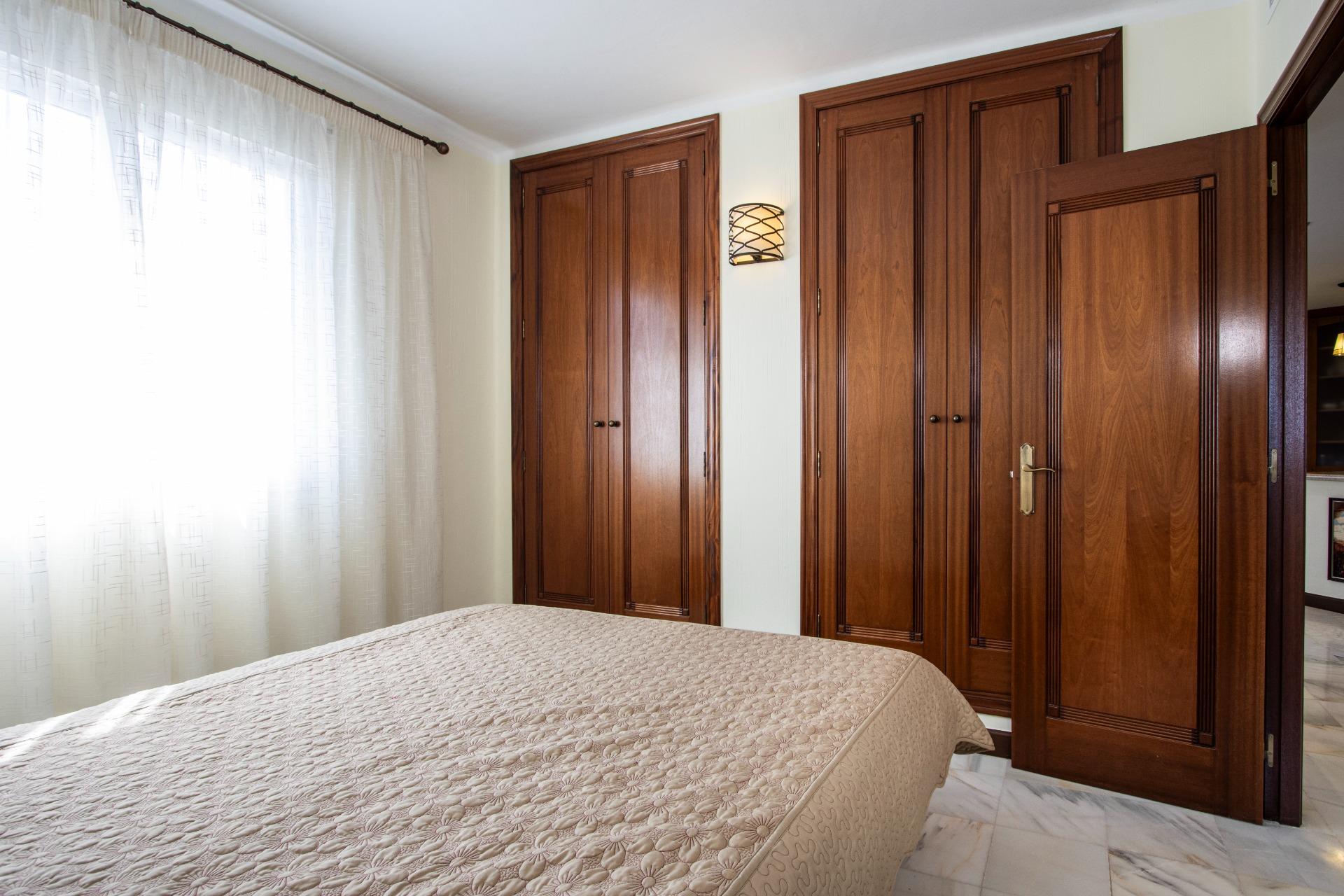 For sale - 3 Bedroom 2 Bathroom Apartment in Torrevieja - Los Frutales  - Alicante