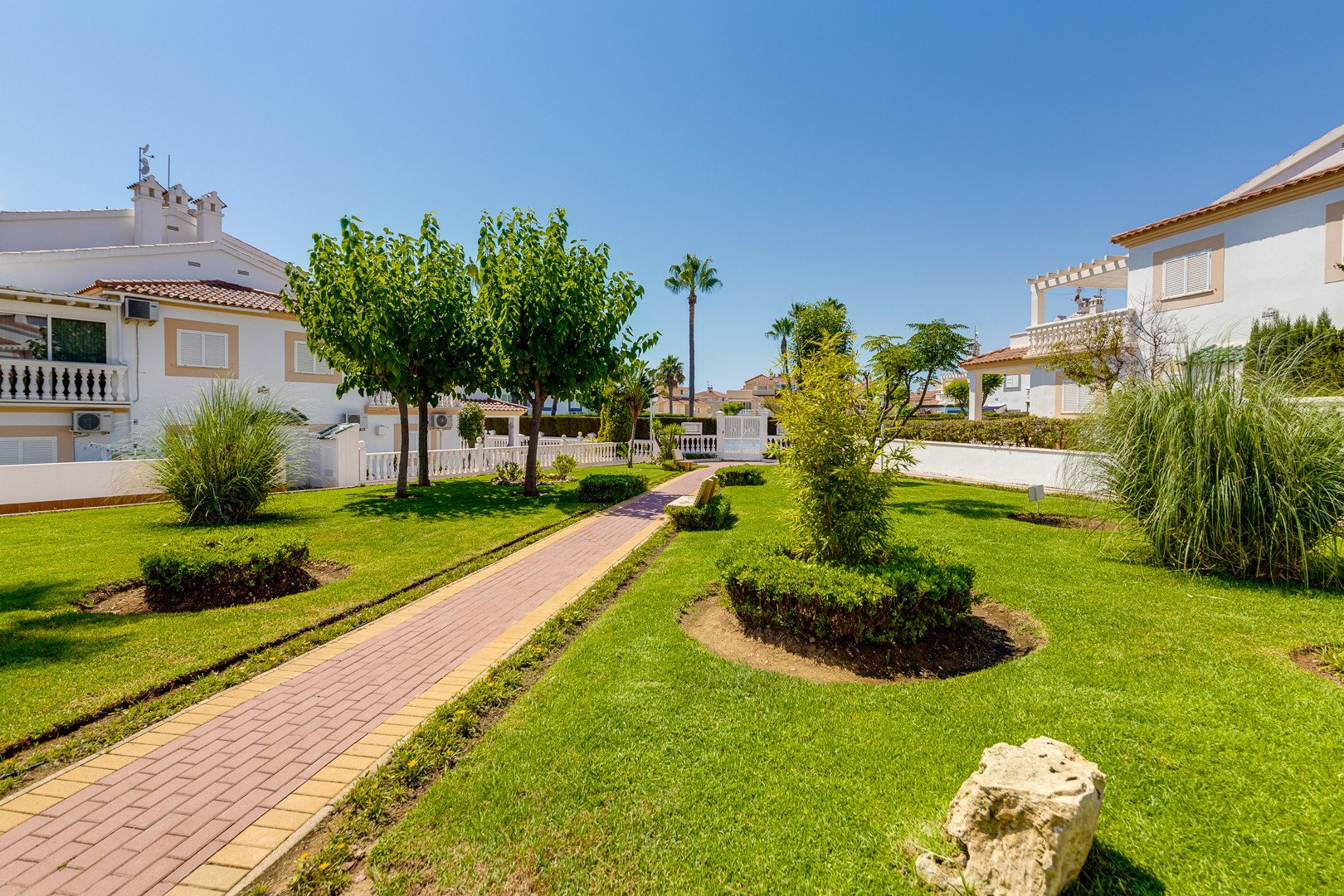 For sale - 2 Bedroom 1 Bathroom Top Floor Apartment in Playa Flamenca - Costa Blanca  - Alicante