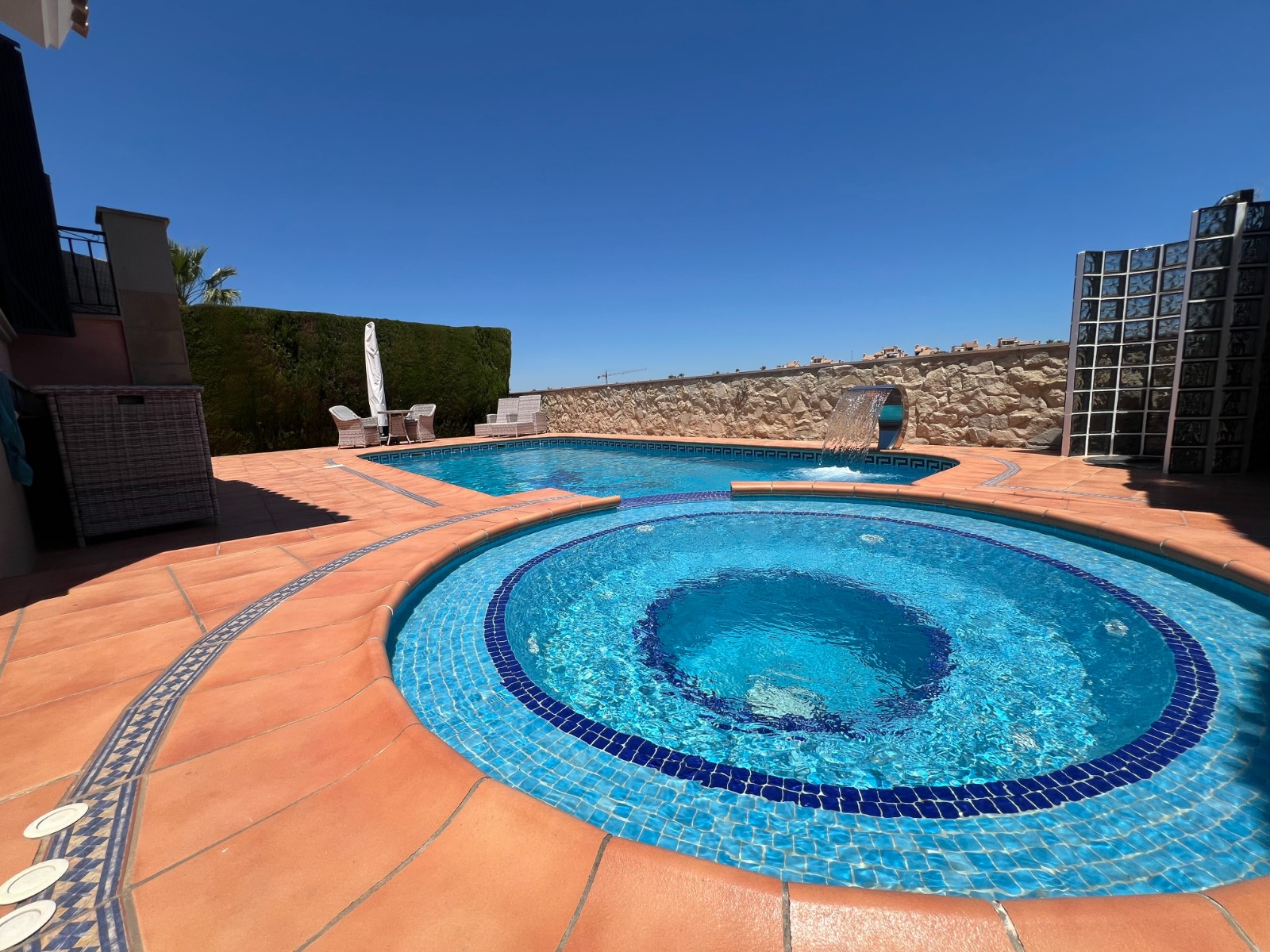 For sale - 3 Bedroom 2 Bathroom Villa in Algorfa - Inland  - Alicante