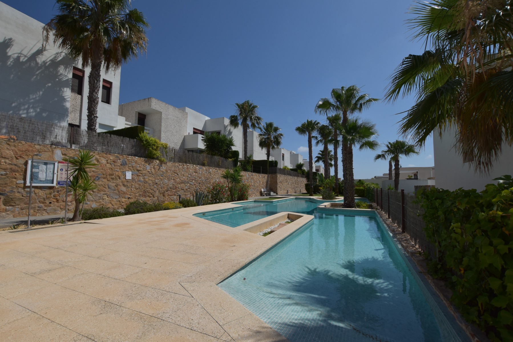 For sale - 2 Bedroom 2 Bathroom Apartment in Algorfa - Inland  - Alicante