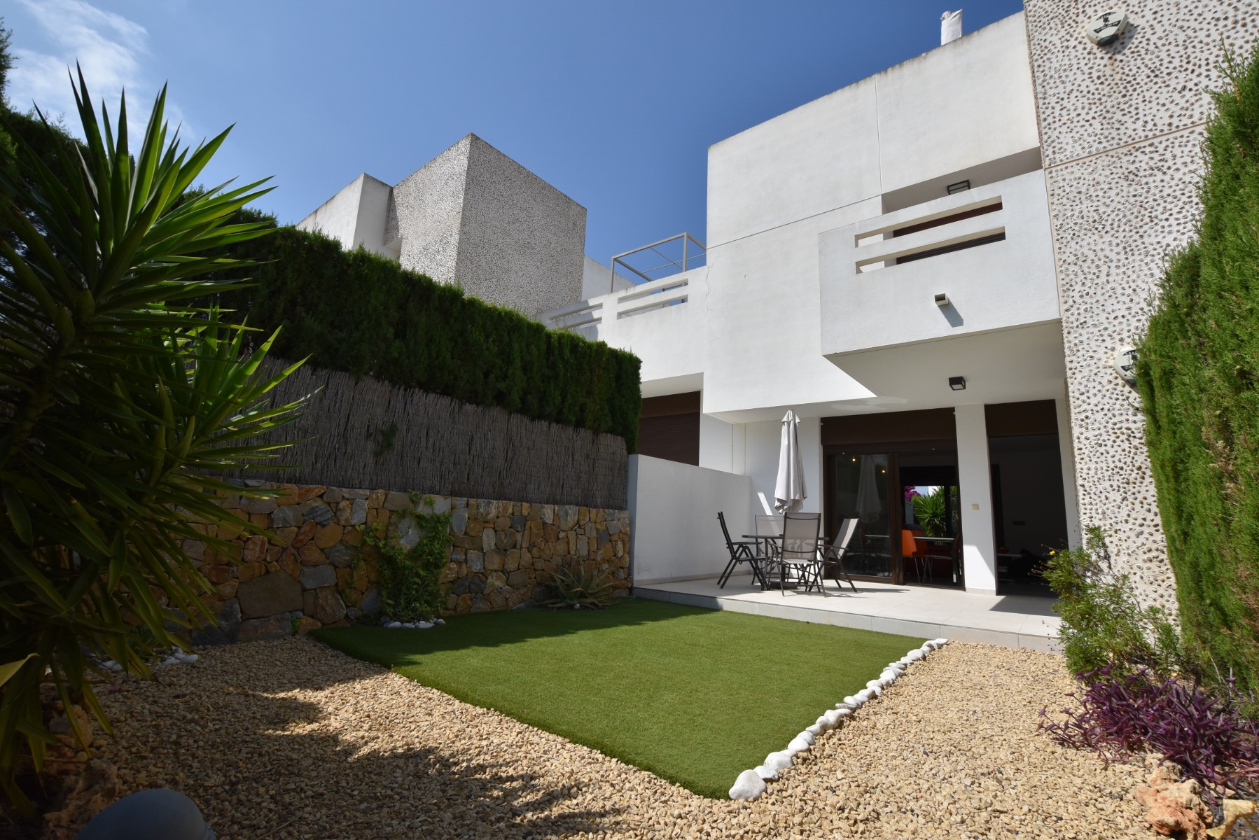 For sale - 2 Bedroom 2 Bathroom Apartment in Algorfa - Inland  - Alicante