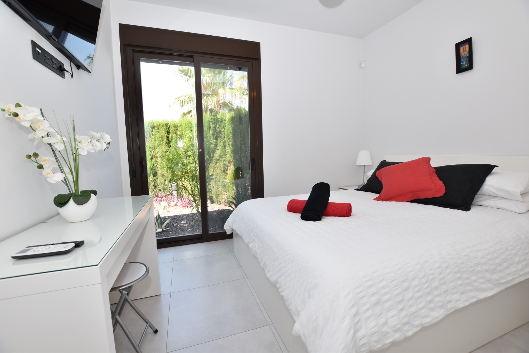 For sale - 2 Bedroom 2 Bathroom Apartment in Algorfa - Inland  - Alicante
