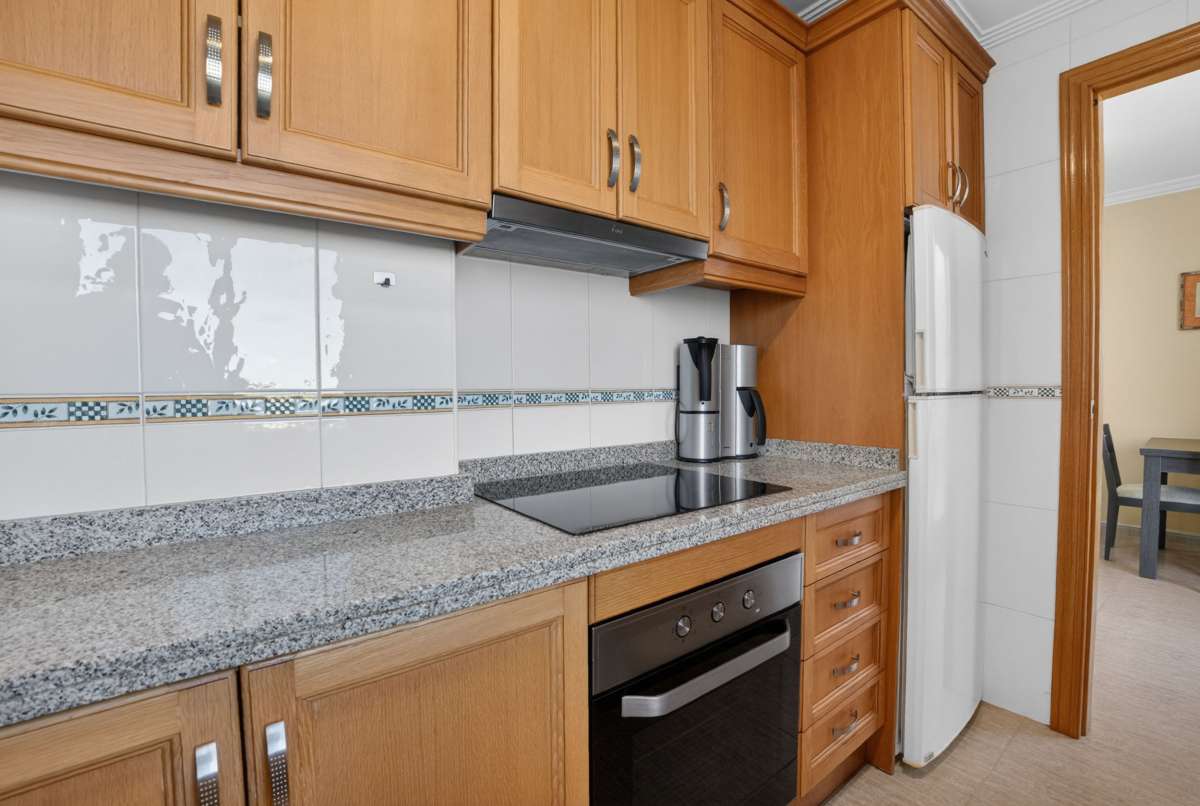 For sale - 3 Bedroom 2 Bathroom Apartment in Torrevieja - Costa Blanca  - Alicante
