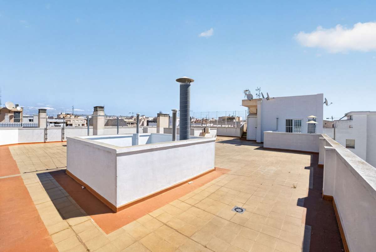 For sale - 3 Bedroom 2 Bathroom Apartment in Torrevieja - Costa Blanca  - Alicante