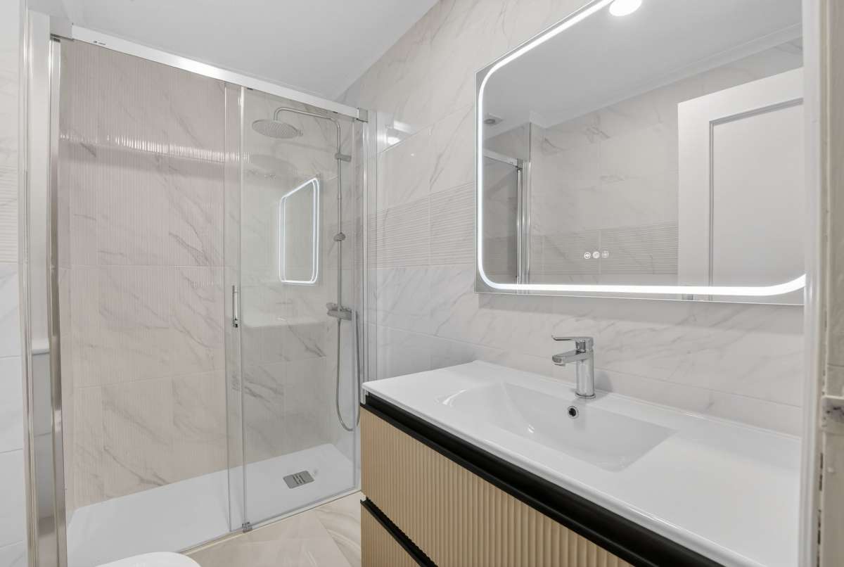For sale - 2 Bedroom 1 Bathroom Apartment in Torrevieja - Costa Blanca  - Alicante