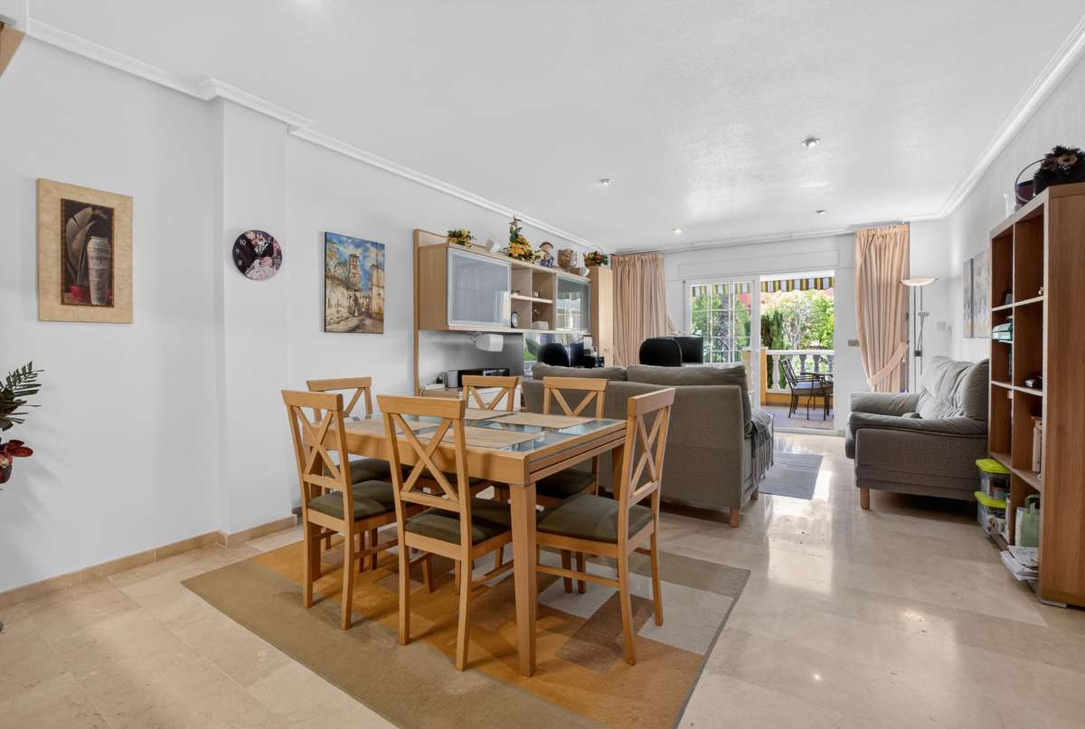 For sale - 2 Bedroom 2 Bathroom Apartment in Cabo Roig - Costa Blanca  - Alicante