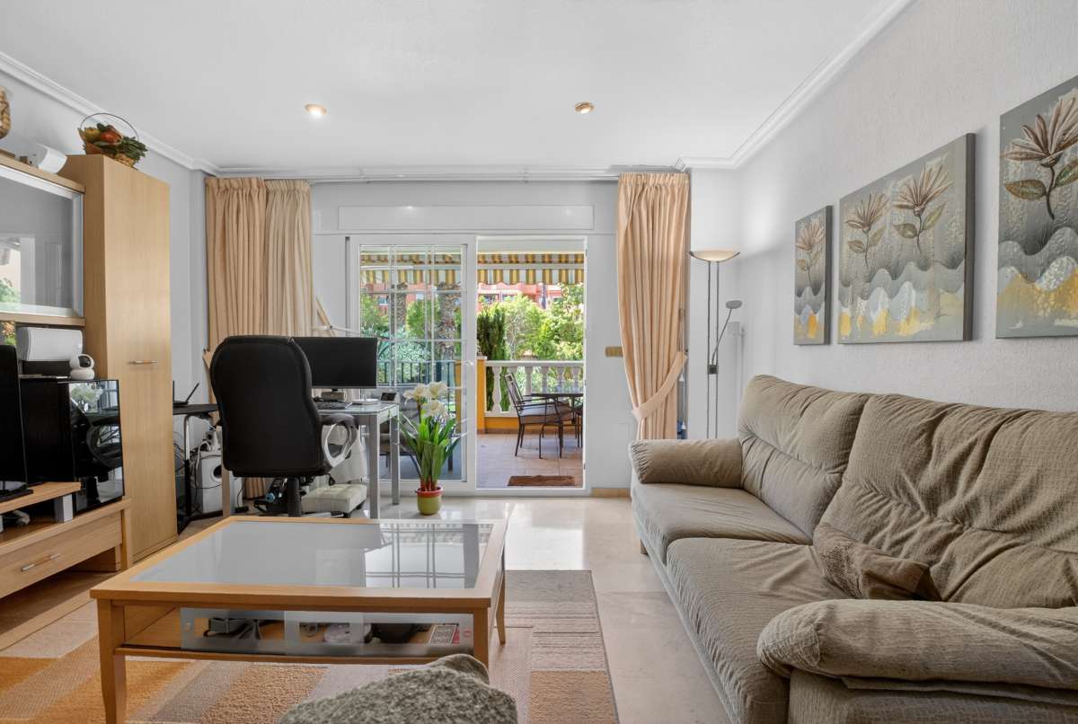 For sale - 2 Bedroom 2 Bathroom Apartment in Cabo Roig - Costa Blanca  - Alicante