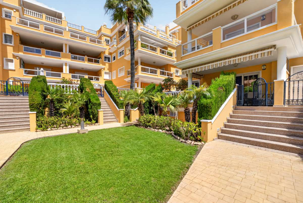 For sale - 2 Bedroom 2 Bathroom Apartment in Cabo Roig - Costa Blanca  - Alicante