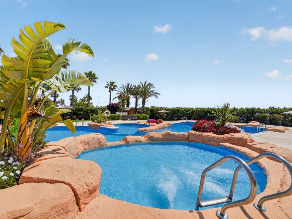 2 Bedroom 2 Bathroom Apartment in Cabo Roig