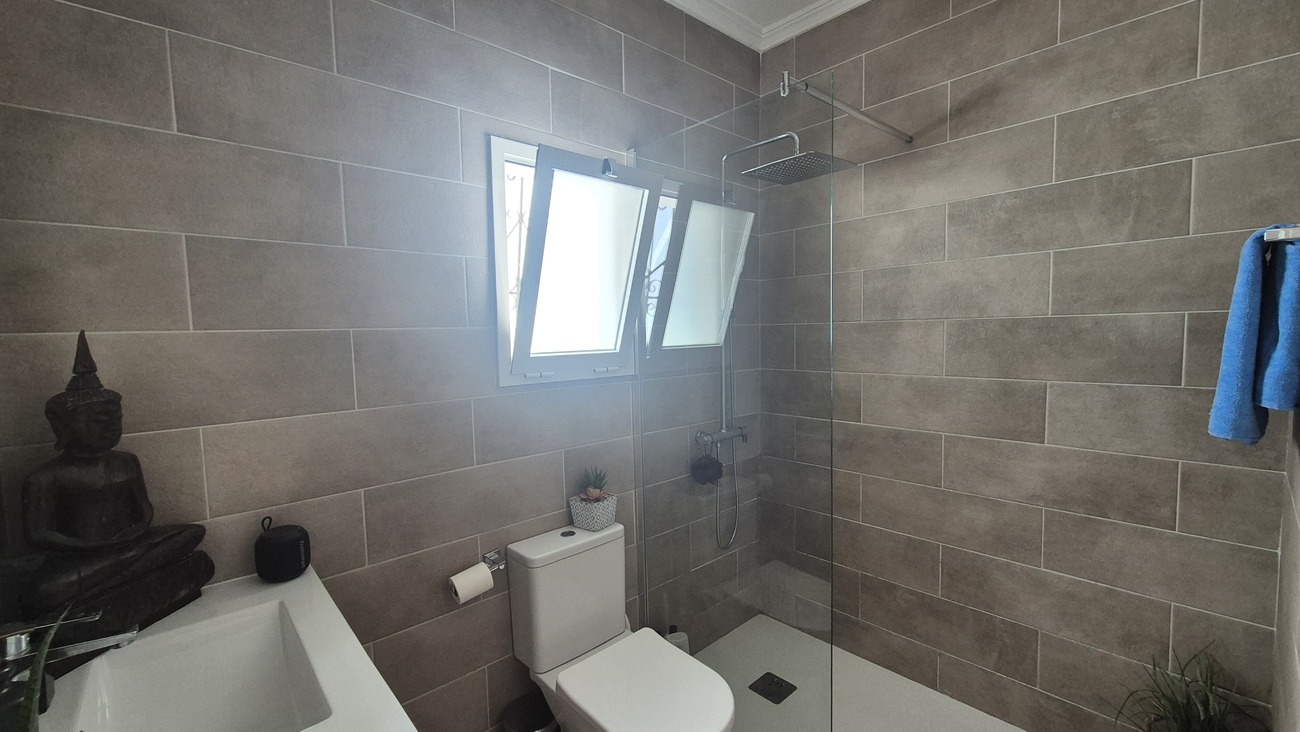 For sale - 2 Bedroom 1 Bathroom Semi Detached in San Miguel de Salinas - Inland  - Alicante