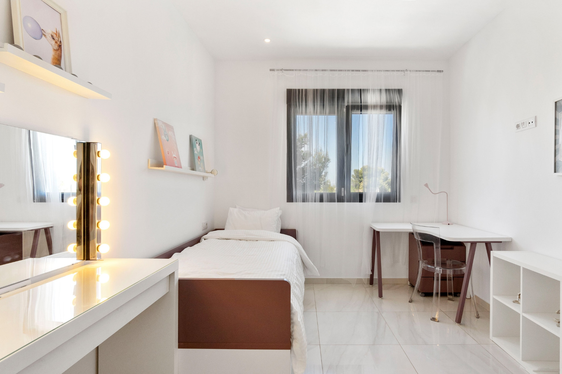 For sale - 3 Bedroom 3 Bathroom Town House in Villamartin - Costa Blanca  - Alicante