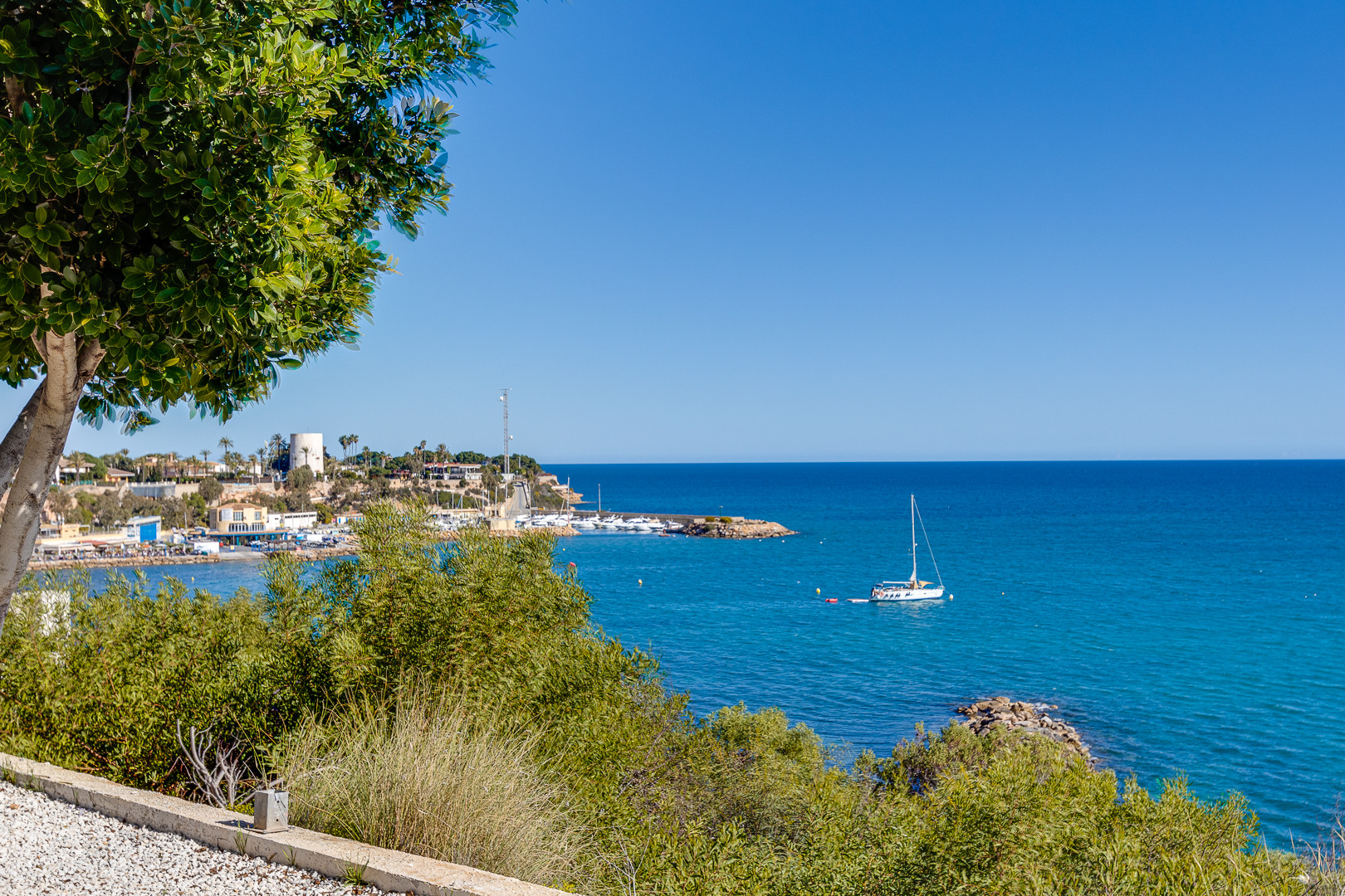 For sale - 3 Bedroom 3 Bathroom Town House in Villamartin - Costa Blanca  - Alicante