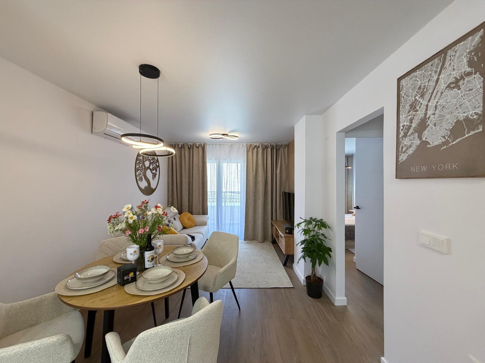 For sale - 2 Bedroom 1 Bathroom Apartment in Torrevieja - Nueva Torrevieja  - Alicante
